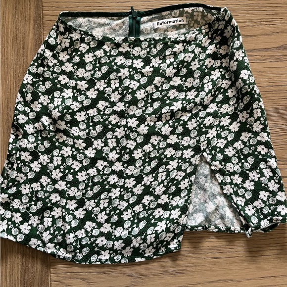 Reformation Mini Skirt - Picture 2 of 2